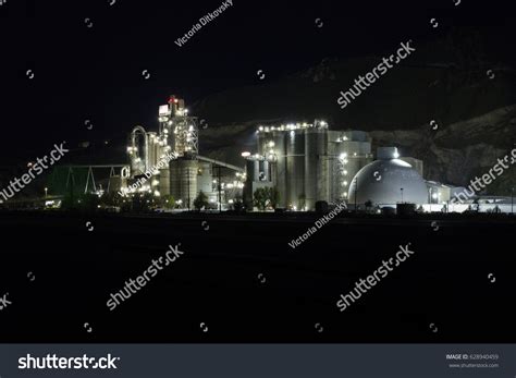 Durkee Oregon April 25th 2017 Ash Stock Photo 628940459 | Shutterstock