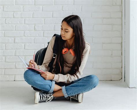 Self-injury (Cutting, Self-Harm or Self-Mutilation) | Mental Health America