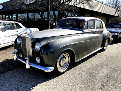 1960 Rolls-Royce Silver Cloud II Limousine | Black Tie Classics