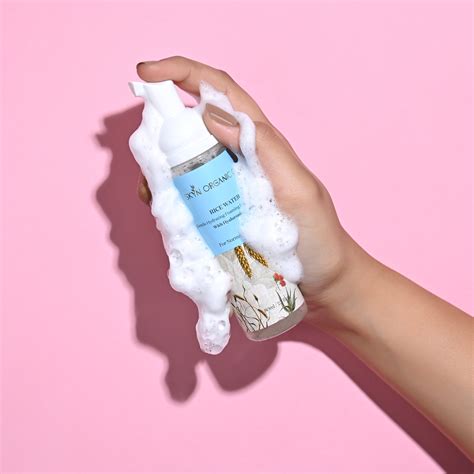 Rice Water Gentle Hydrating Foaming Face Cleanser with Hyaluronic Acid