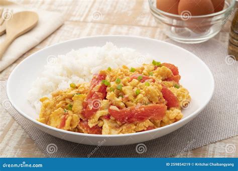 Stir Fried Egg with Tomato,Scrambled Eggs with Tomatoes and Cooked Rice ...