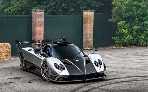 New Pagani Zonda 760 Kiryu Delivered in Japan - GTspirit