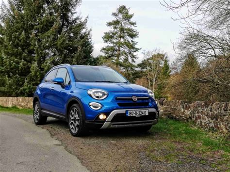 The new Fiat 500X - Changing Lanes