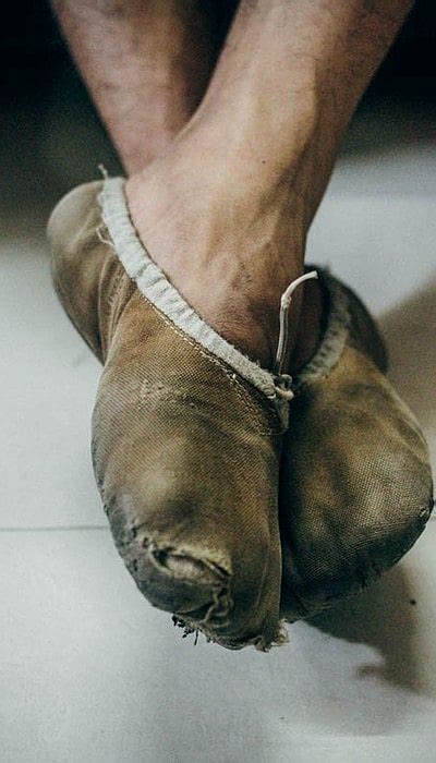 Netflix Film Yeh Ballet On The Journey Of Manish Chauhan & Amir Shah ...