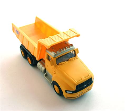 Free 玩具卡车 Stock Photo - FreeImages.com