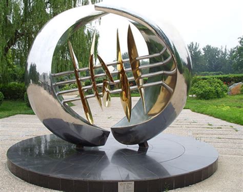 哪家玻璃钢雕塑专业郑州玻璃钢雕塑厂家