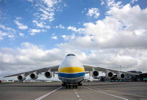 Worlds largest aircraft Antonov 225, touches down at Shannon Airport