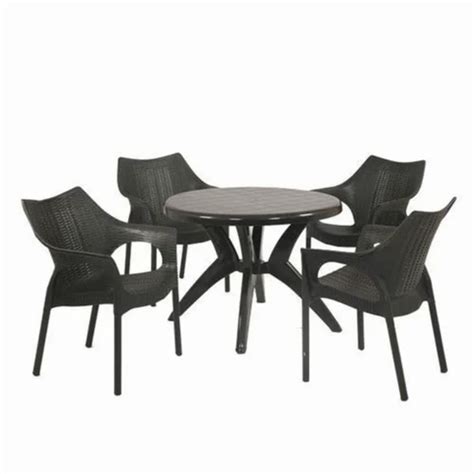 Cafe and Restaurant Furniture - Restaurant Tables Manufacturer from Mumbai