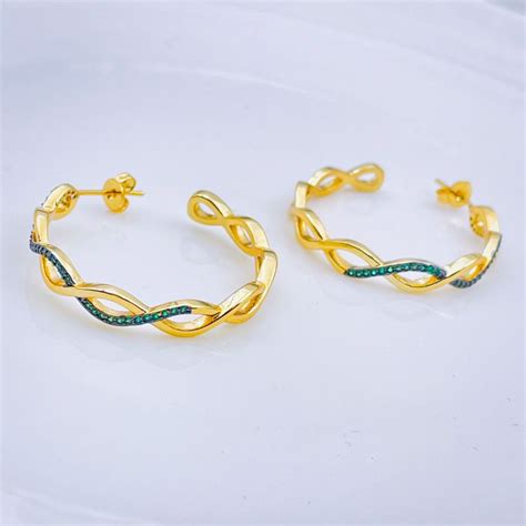 Twisted Wavy Curly Blue Cubic Zirconia 18K Gold Hoop Earring – ZIVOM
