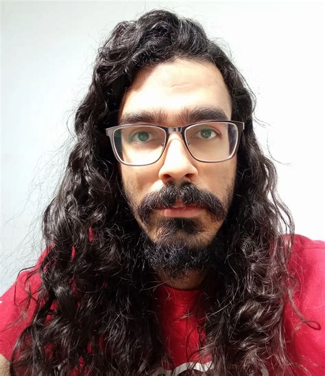 Umbanda: o que é, entidades, pontos, origem - Brasil Escola