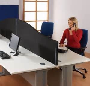 Busy Computer Screen 的图像结果