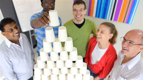 10 Quick DIY Team Building Activities (Fun and Easy to Host)‍