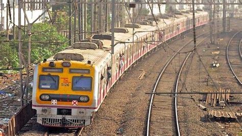 Mumbai: Railway employee run over by local train near Andheri, police ...
