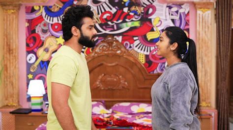hotstar mouna ragam