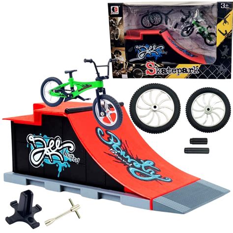 PLUSPOINT Finger Bicycle Toy with Ramp Set - Includes 1Pcs Ramp and ...