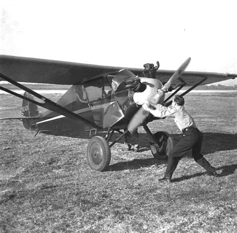 Shorpy Historical Picture Archive :: Contact! high-resolution photo