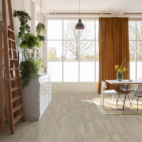 CLM1405 | Old oak light grey Laminate