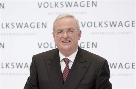 VW emissions scandal: VW knew of defeat device in May 2014 | Autocar ...