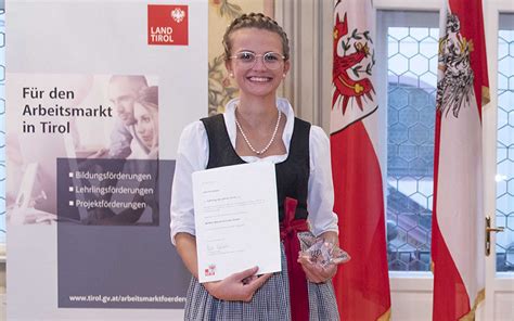 „Lehrling des Jahres 2019“ heißt Julia Kirschner - UnserTirol24
