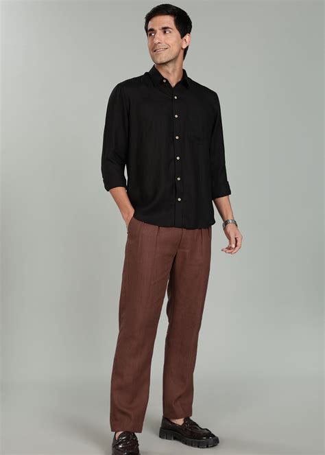 Which Colour Pant Suits For Black Shirt – Linen Trail