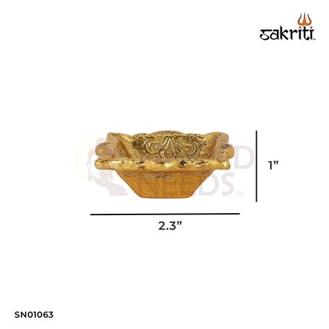 Aluminium Square Shaped Deepam with Gold Polish – 1 Inch Compact Ritua ...