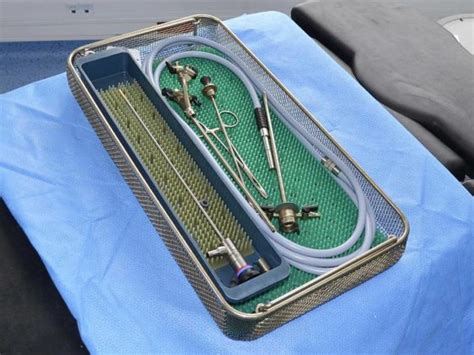 CYSTOSCOPY SET WITH OLYMPUS 30° OPTICS in Montreuil, Île-de-France, France