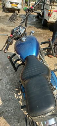 Royal Enfield Bullet Machismo 350 Old price, specs, mileage, colours ...