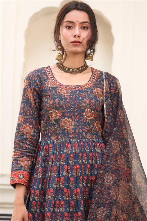 Ambar Nisha Set Of Anarkali Pants Dupatta – InduBindu