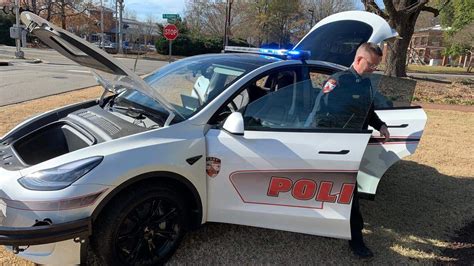 Can NC meet Roy Cooper’s goal of 1.25 million electric cars? | Raleigh ...