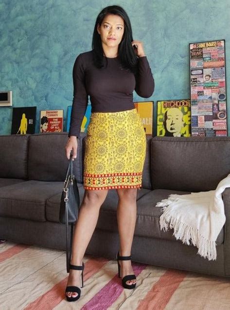 Yellow Warli Printed Handloom Cotton Pencil Skirt – Madhurima Bhattacharjee