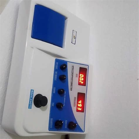 Digital Spectrophotometer Trader - Retailer from Ambala