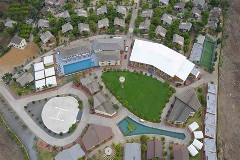 Elegant Resort