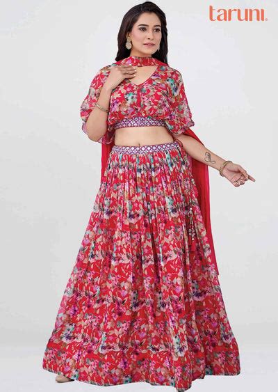 Buy Lehenga for Women Online in India | Taruni India