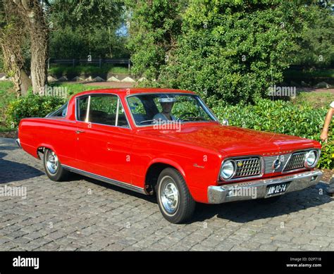 1966 plymouth barracuda hi-res stock photography and images - Alamy