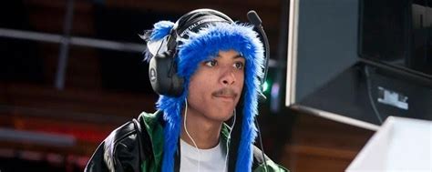 Top 7 fighting game players of all time