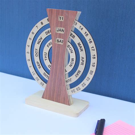 Perpetual Calendars – I Value Every Idea