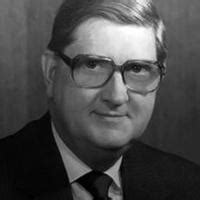Dr. Lowell H. Steen | Local Obituaries | nwitimes.com