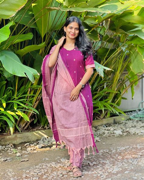 Kasthuri - Handloom Kurta Set – Musings