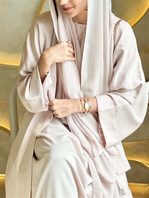 Reem Nida Abaya – Loom Abayas