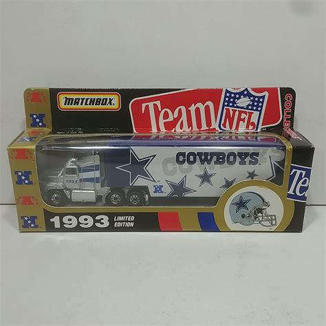 ..1993 Dallas Cowboys 1/87th NFL transporter