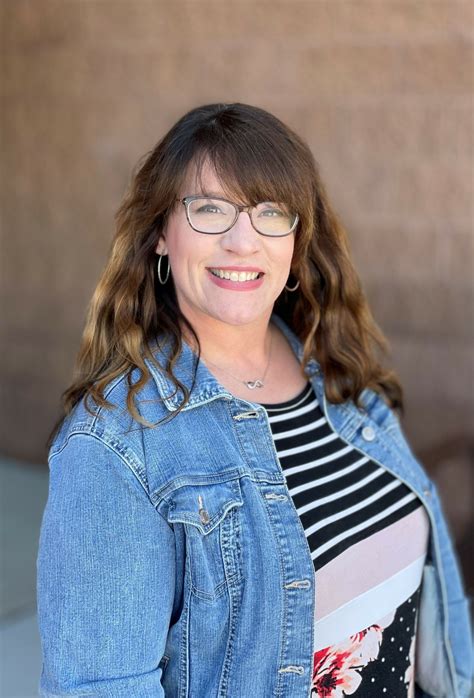 A day in the life of a consumer accounting representative - Dawson ...