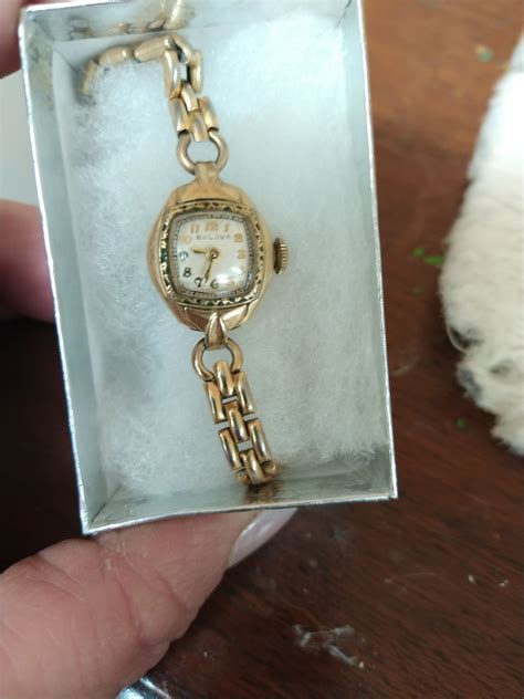 Vintage Bulova Women's 10k Gold Watch - munimoro.gob.pe