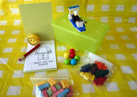 Bonne Nouvelle: Lego Birthday Party: Party Favors