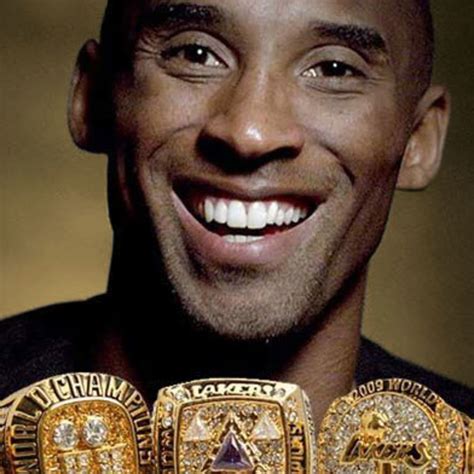 Kobe Bryant Championship Rings Replica Of Kobe Bryant's 2000 NBA