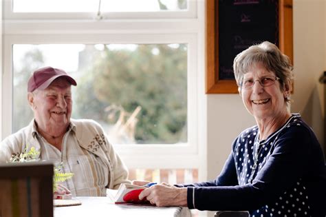 Care Home Activities - The Kindred Care Approach - Kindred Care