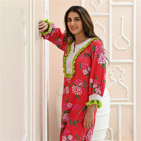 Comfort Meets Fashion: Get Day-To-Day Cotton Collection