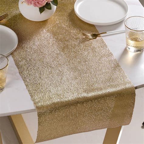 Table Runners - Shop Fancy Table Runners Online In India | Nestasia
