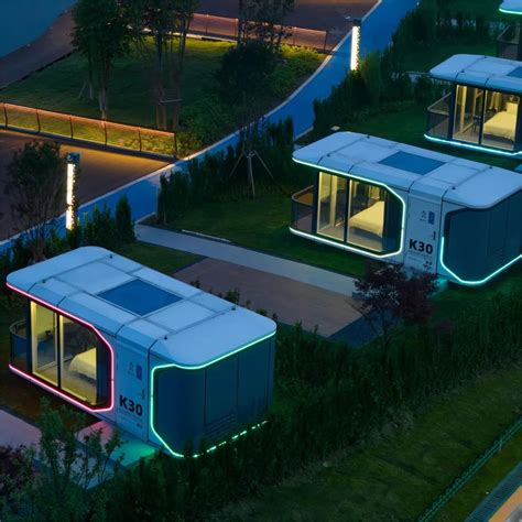 Modern Luxury Portable Mobile Hotel Capsule House Mobile Glamping Space ...