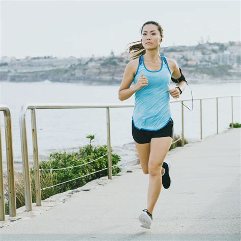 Lower back pain after running: Causes + 7 ways to prevent it - Run With ...