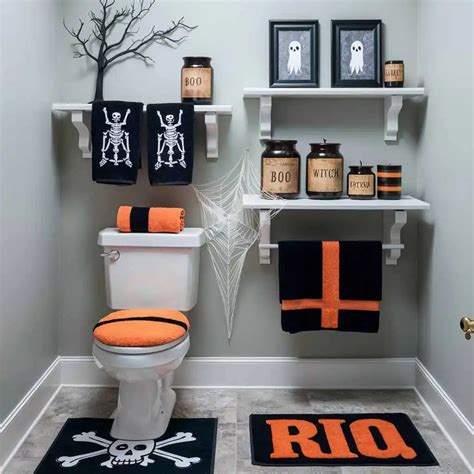 20 Spooky, Stylish And Simple Halloween Bathroom Decor Ideas » Decor Ranch